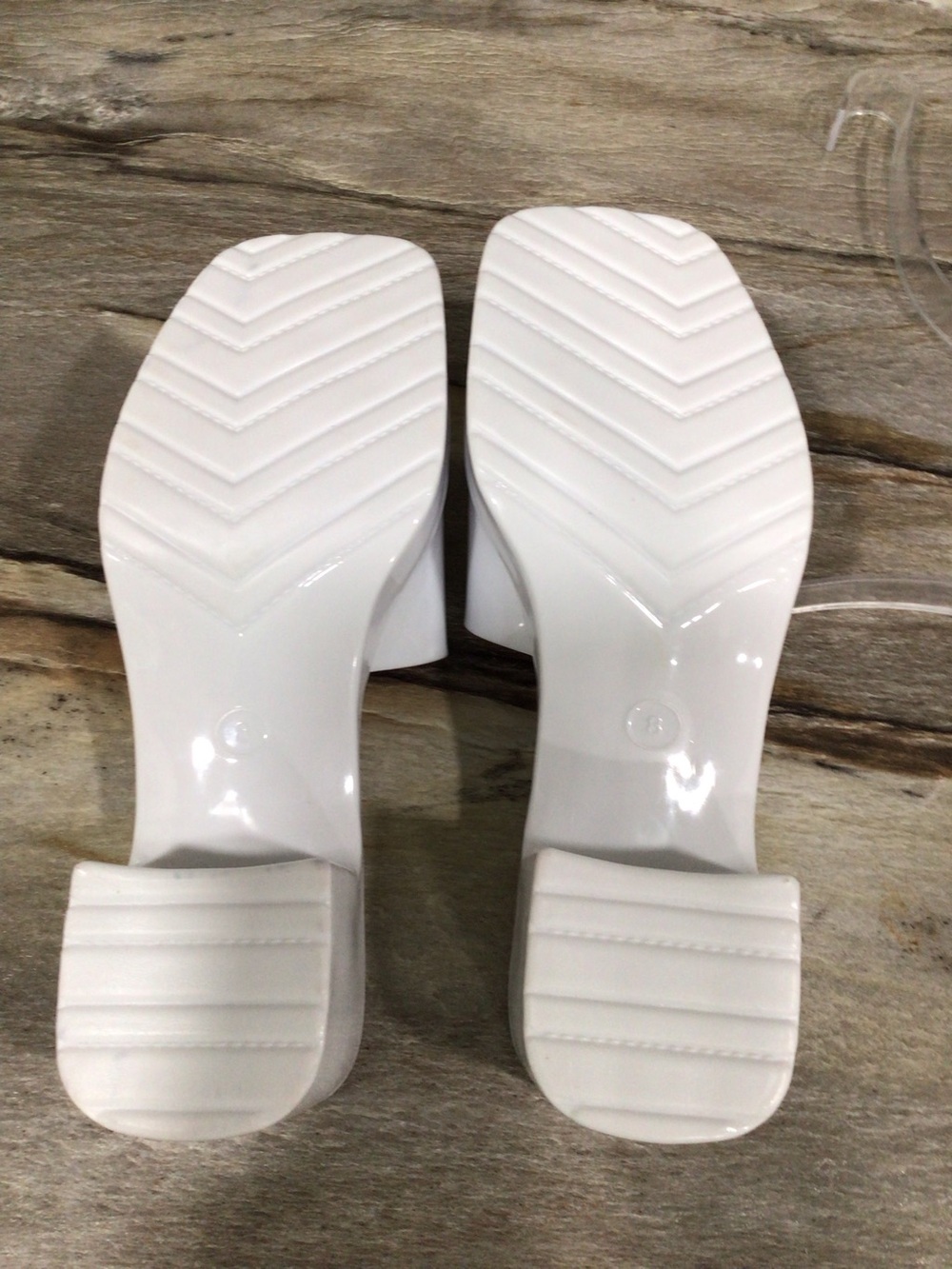 BEACH by Matisse Womens Wade White Block Heel Slip-On Jelly Sandal Size 8M - Picture 7 of 13